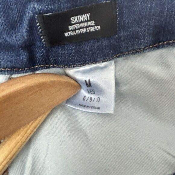 Express Skinny Super High Rise Ultra Hyper Stretch Jeans Women's Crop M 6/8 /10 - Picture 7 of 10